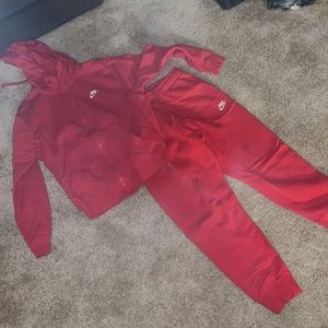 Nike jogger sweatsuit